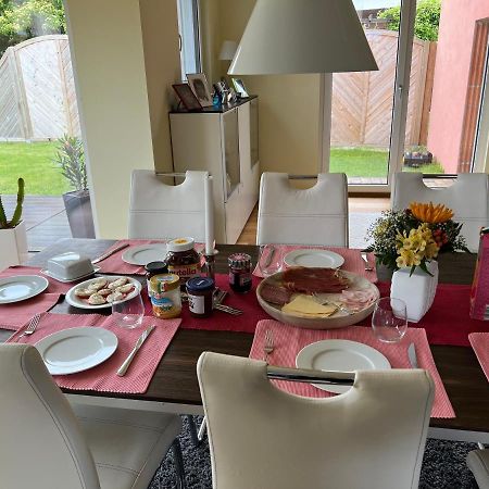 Schoenes Privatzimmer Region Hannover Springe Bagian luar foto