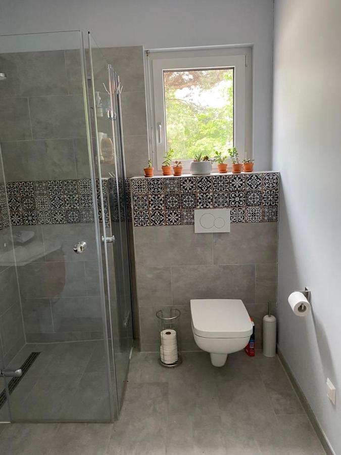 Schoenes Privatzimmer Region Hannover Springe Bagian luar foto