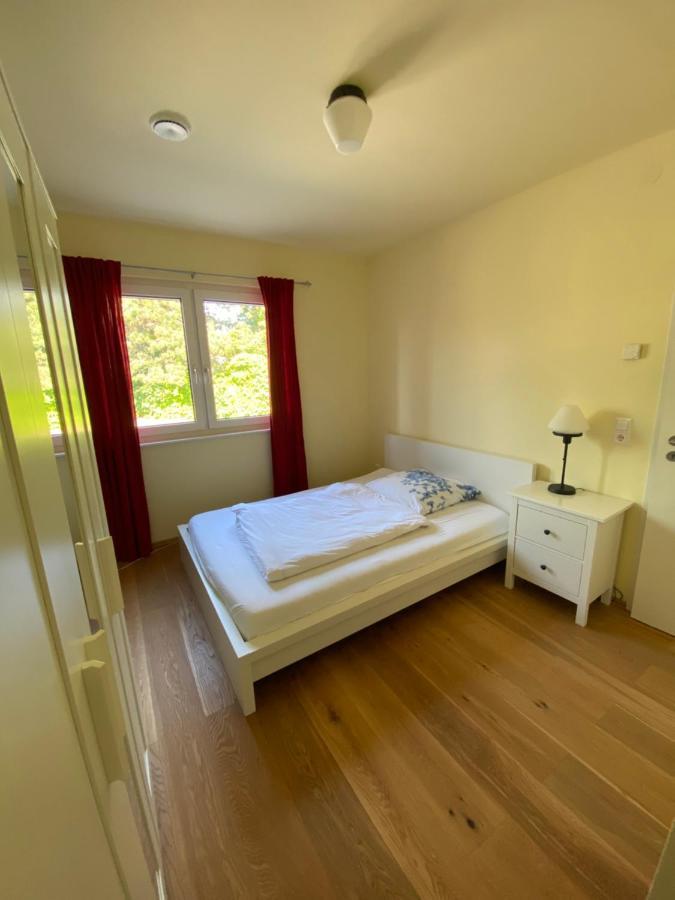 Schoenes Privatzimmer Region Hannover Springe Bagian luar foto